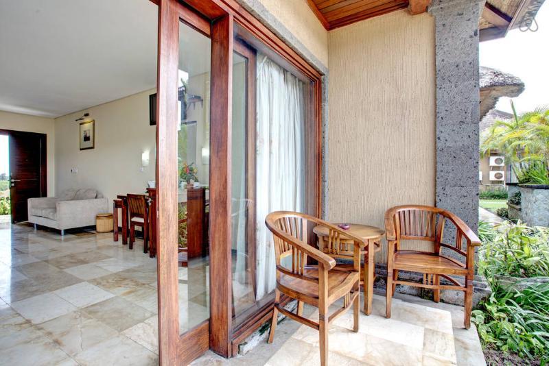 Nirmala Hotel Jimbaran Экстерьер фото