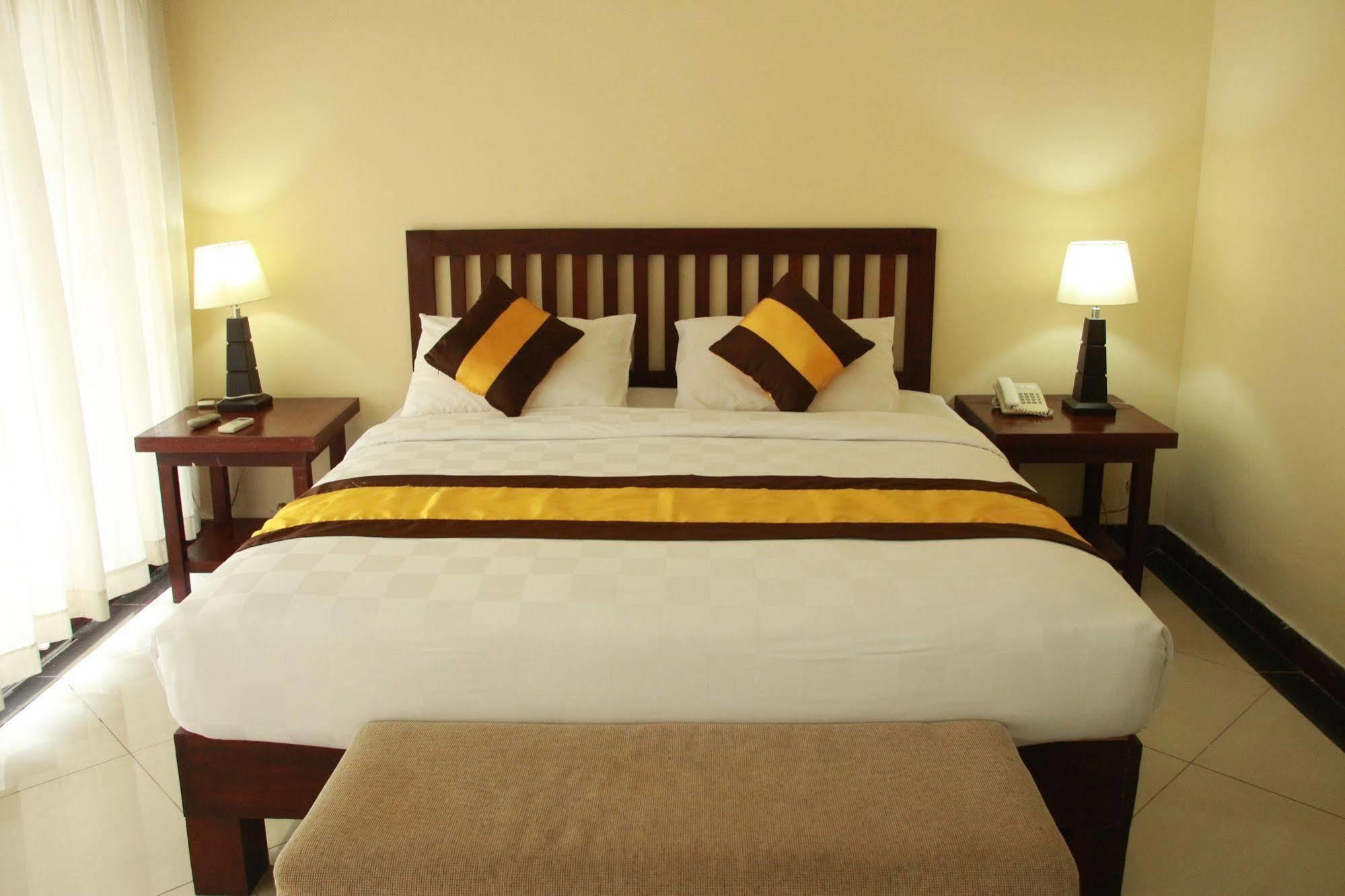 Nirmala Hotel Jimbaran Экстерьер фото