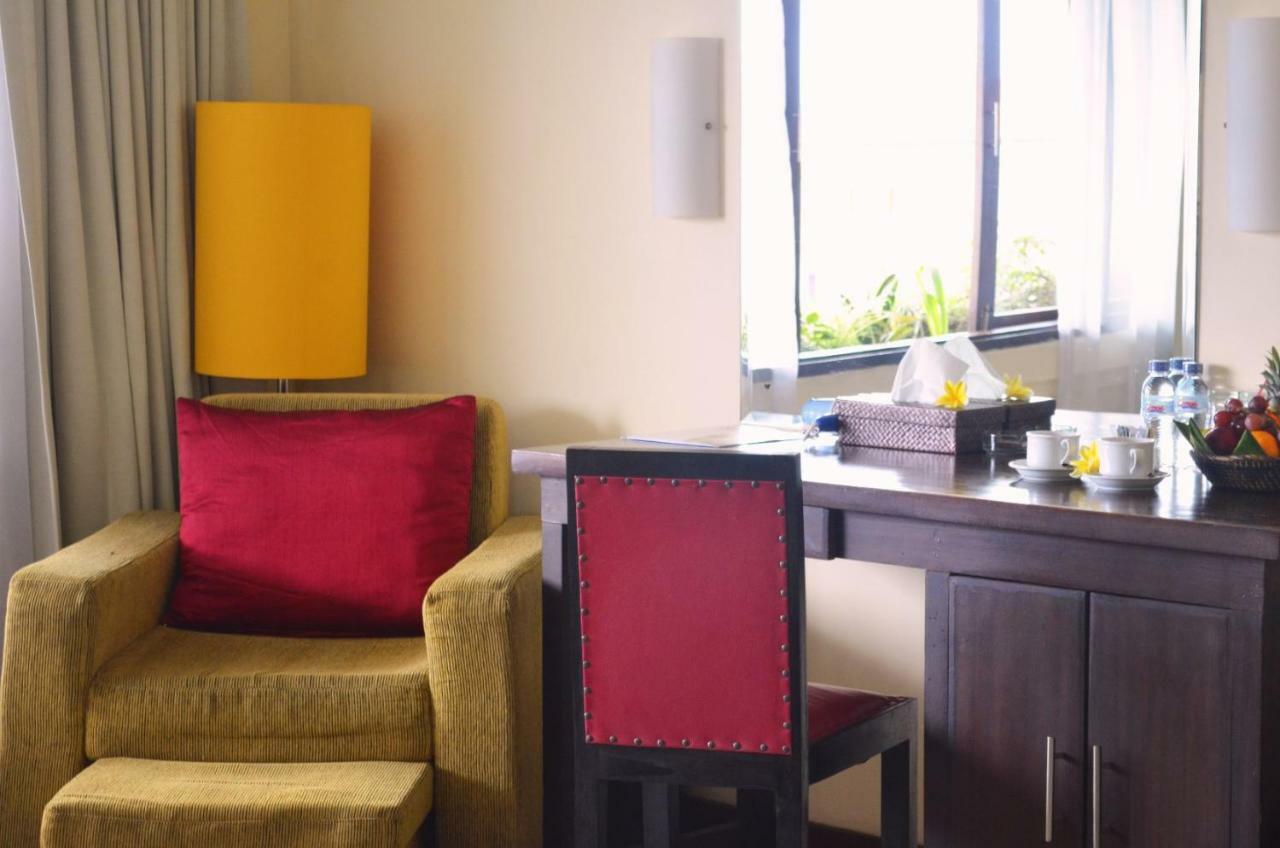 Nirmala Hotel Jimbaran Экстерьер фото